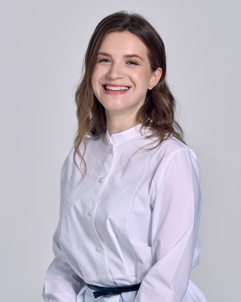 Oleksandra Miagkova